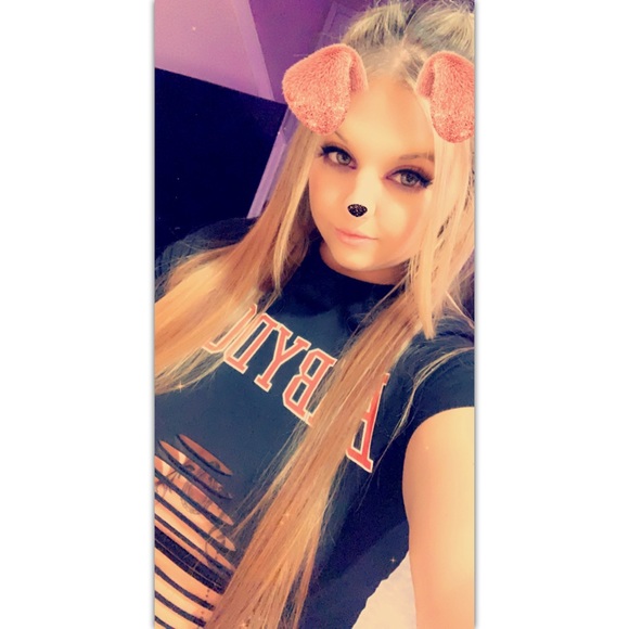 Meet your Posher, Destiny - Picture 1 of 4